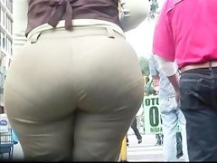 Big butt - mature round ass - street..